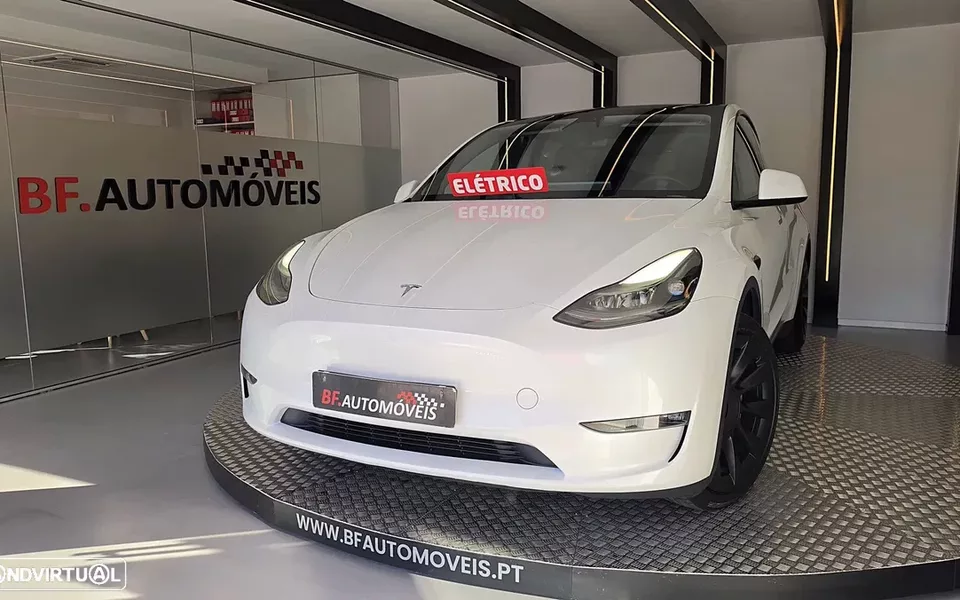 Tesla Model Y Long Range Dual Motor AWD