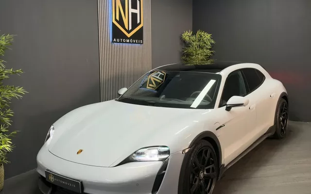 Porsche Taycan Sport Turismo Turbo