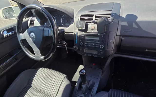 VW Polo