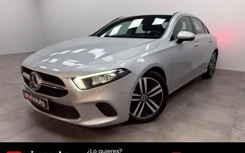 MERCEDES-BENZ Clase A A 180 d Sedán