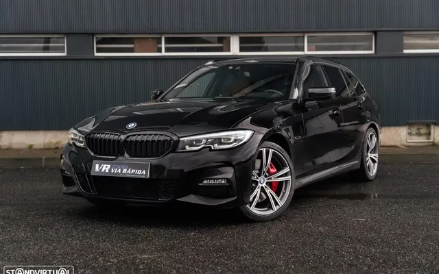 BMW 330 e Pack M Auto