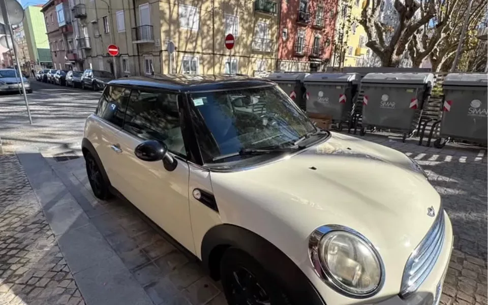 MINI Coupé