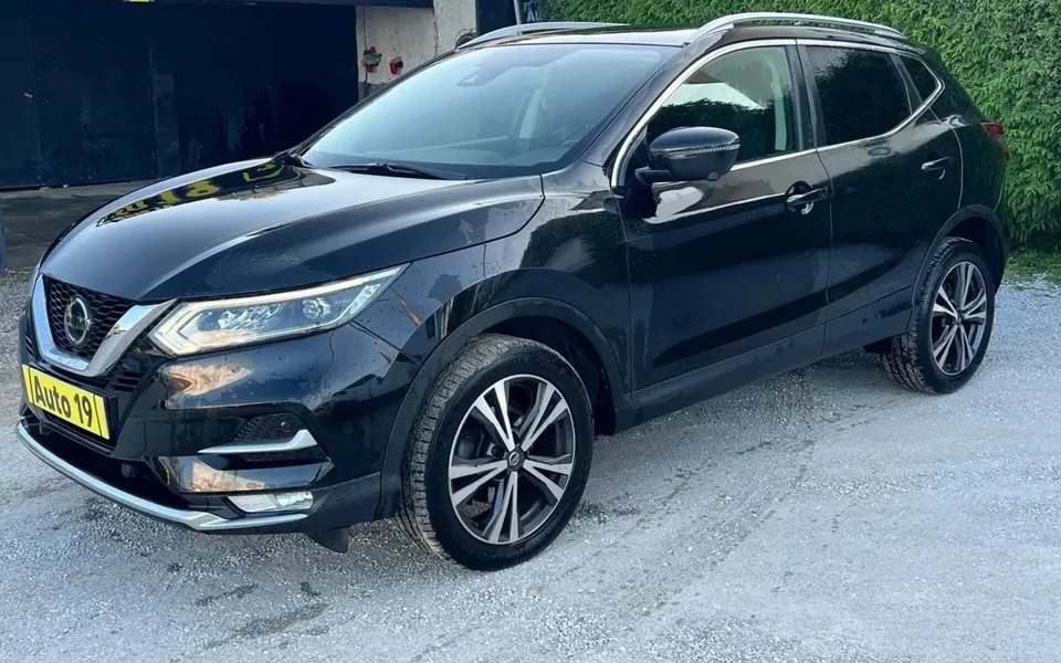 Nissan Qashqai 1.5 dCi N-Connecta J18+Led