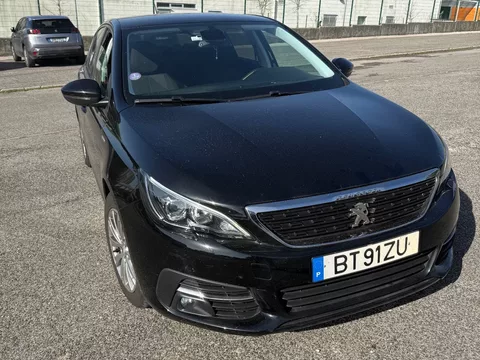 Peugeot 308 PureTech 130 GPF EAT8 Stop & Start Allure