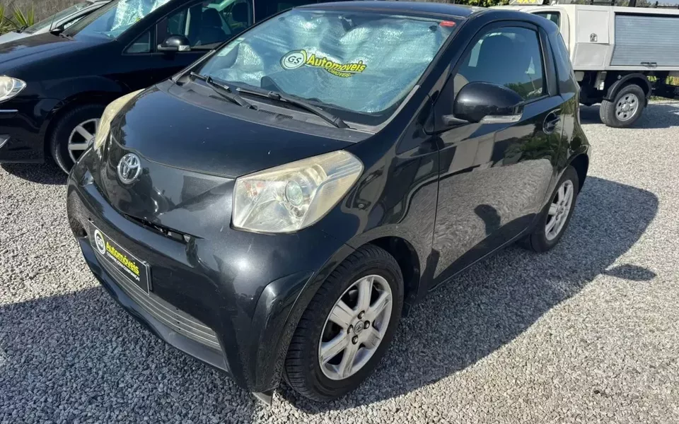 Toyota iQ 1.0 VVT-i