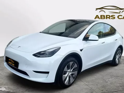 Tesla Model Y RWD