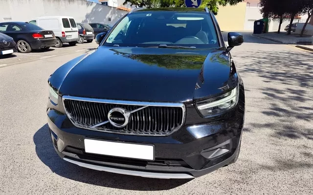 Volvo XC 40 2.0 D3 Momentum Plus Geartronic
