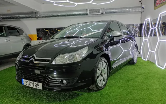 Citroën C4