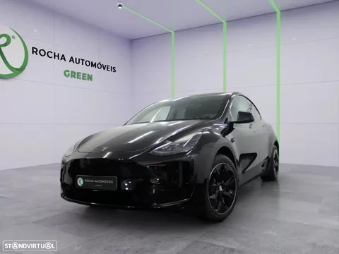 Tesla Model Y Standard
