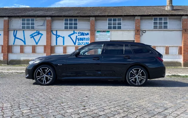 BMW 330 e Pack M Auto
