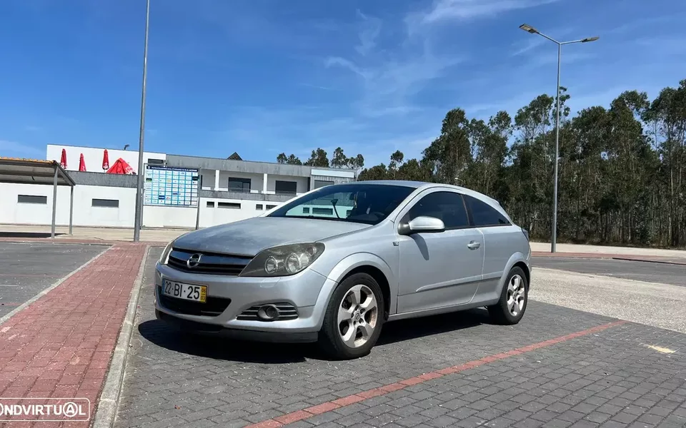 Opel Astra GTC 1.3 CDTi