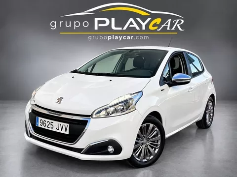 PEUGEOT 208 208 1.2 PureTech Style 82