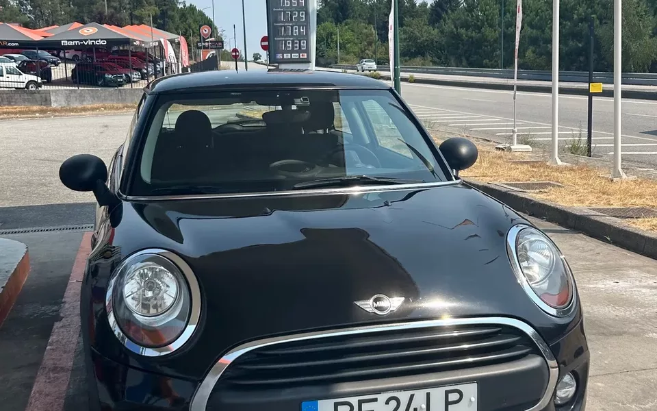 MINI 3 Portas