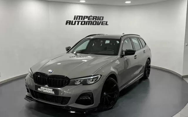 BMW 330 e Pack M Auto