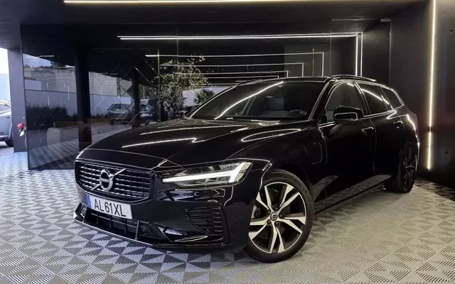 Volvo V60 2.0 T6 AWD TE R-Design