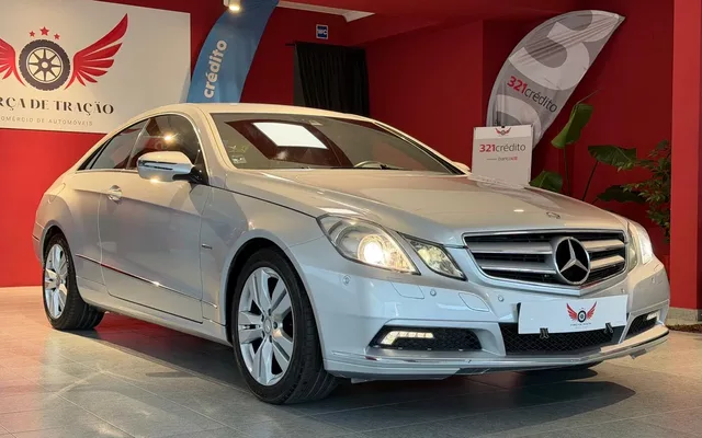 Mercedes-Benz E 250 CDi Avantgarde BlueEfficiency Auto