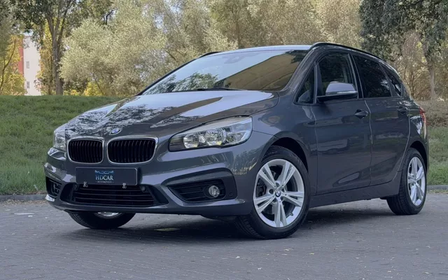 BMW 216 Active Tourer d Line Sport