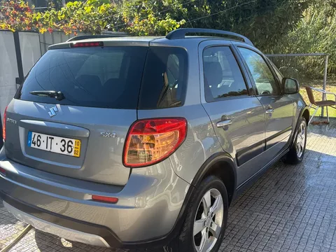 Suzuki SX4 1.6 DDiS GLA Outdoor Line