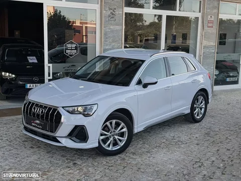 Audi Q3 35 TFSI S line S tronic