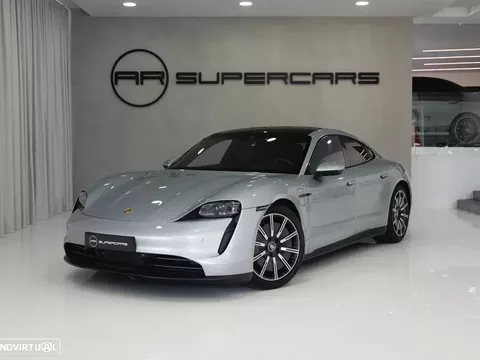 Porsche Taycan 4S