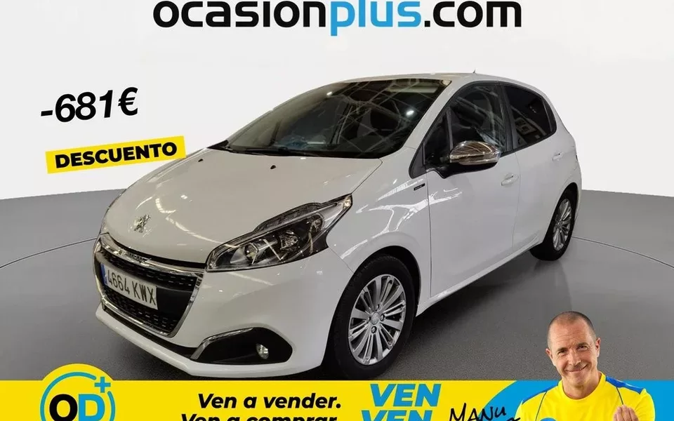 PEUGEOT 208 208 1.2 PureTech S&S Signature 82