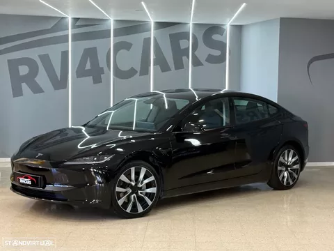 Tesla Model 3 Tração Traseira