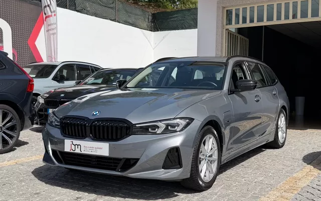 BMW 320 e Line Sport Auto