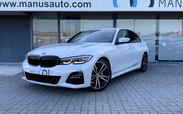 BMW 318 d Pack Desportivo M Auto