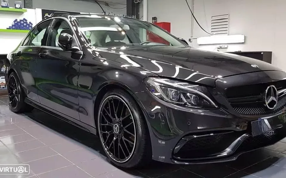 Mercedes-Benz C 180