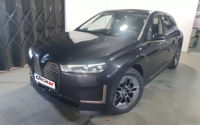 BMW iX xDrive 40