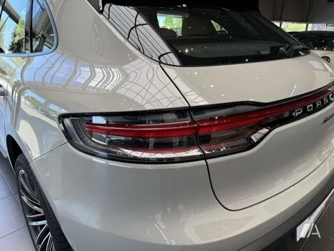 PORSCHE Macan Macan Aut.