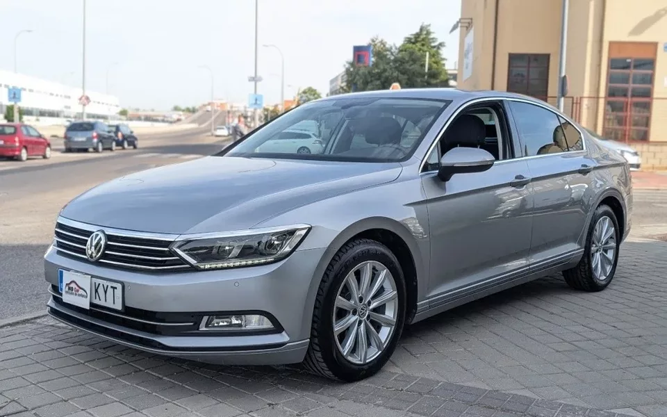 VOLKSWAGEN Passat Passat 2.0TDI Advance 110kW