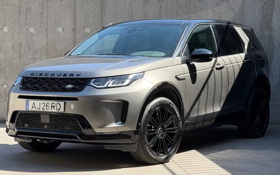 Land Rover Discovery Sport 1.5 I3 P300e AWD R-Dynamic HSE