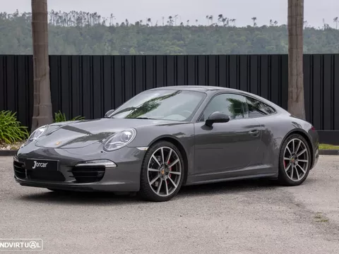 Porsche 911 (991) Carrera 4 S PDK