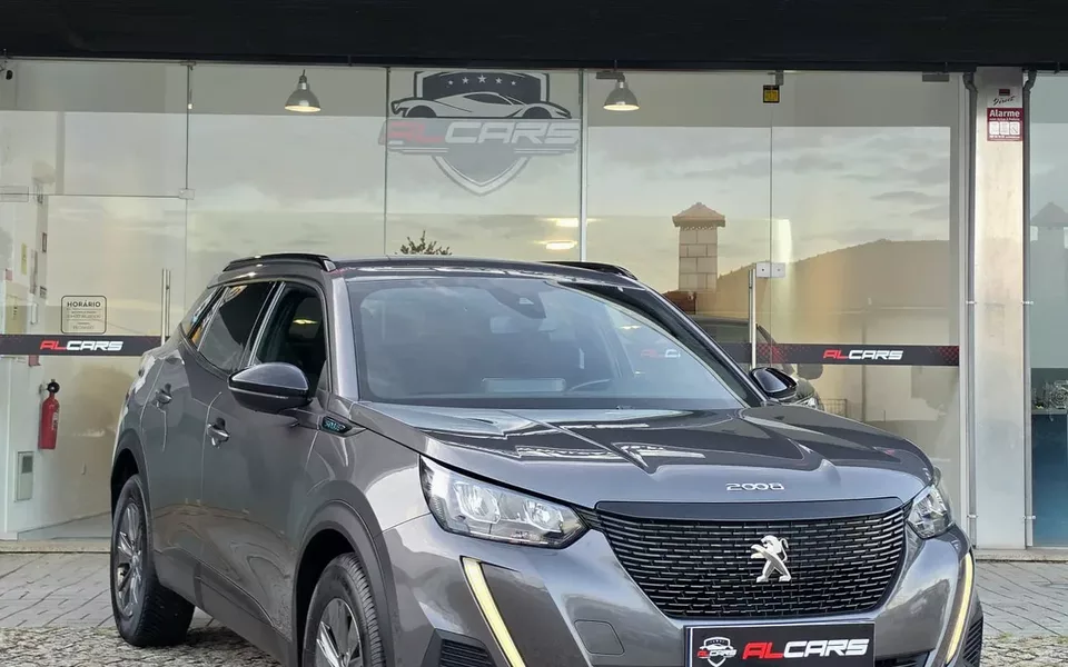 Peugeot 2008 PureTech 100 Style