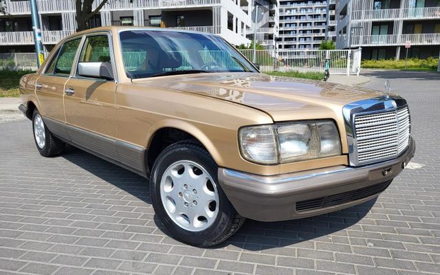 Mercedes 126 1984