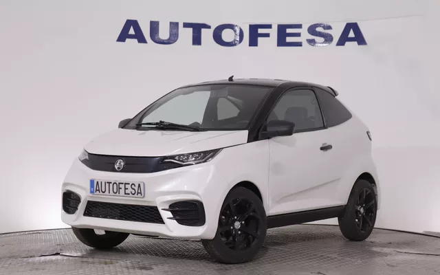 Aixam COUPE SPORT DIESEL GTI 8CV AUTO 3P # CUERO,PARKTORNIC,CAMARA TRASERA