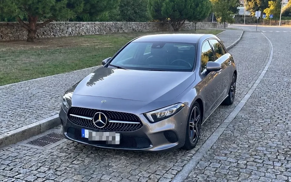 Mercedes-Benz A 180