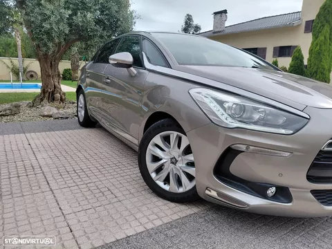Citroën DS5