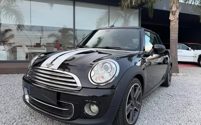 MINI Cabrio Cooper D