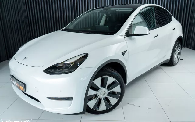 Tesla Model Y Long Range Tração Integral