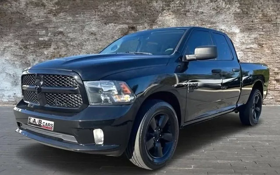 DODGE RAM 1500 3.6L V6 4x4 Crew Cab