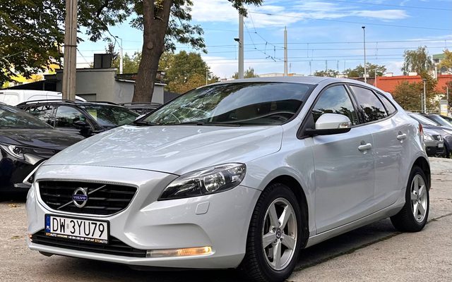 Volvo V40 D3