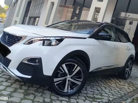 Peugeot 3008 PureTech 130 Stop & Start GPF EAT8 Allure