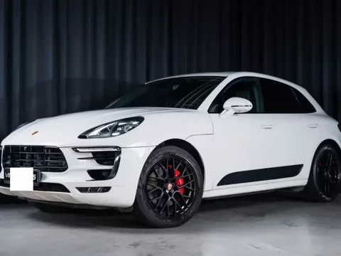 PORSCHE Macan Macan GTS Aut.