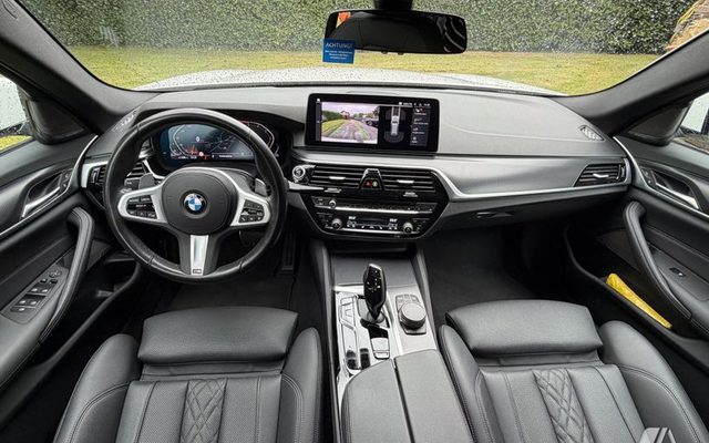 BMW Serie 5 530dA Touring Luxury Line xDrive