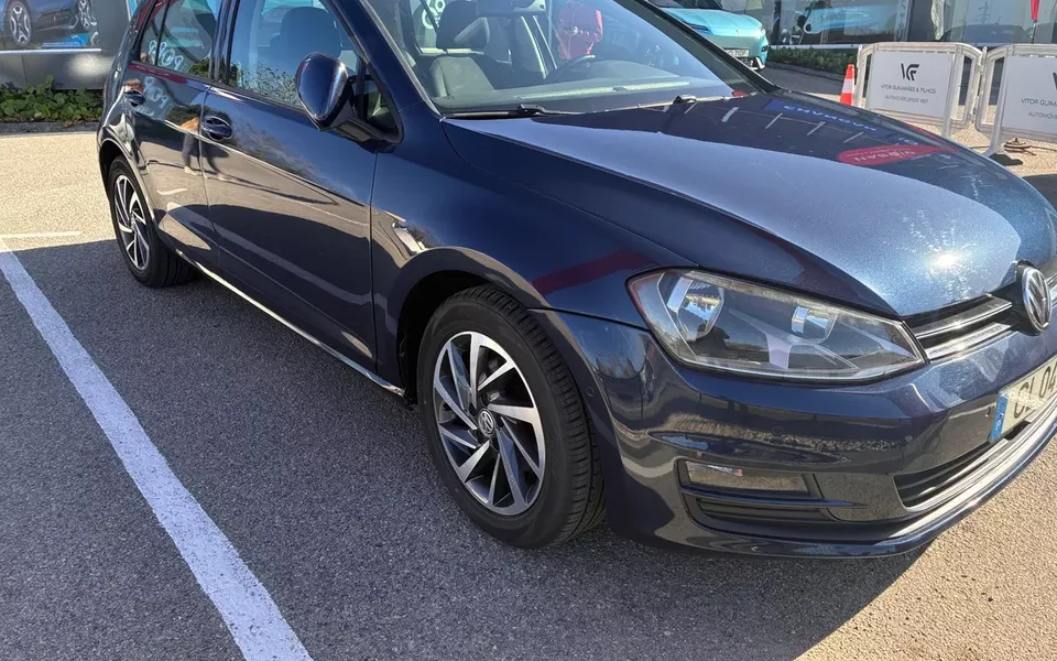 VW Golf