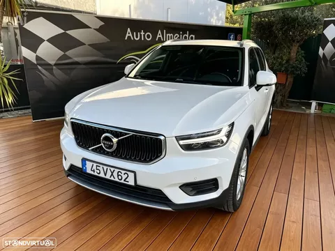 Volvo XC 40 2.0 D3 Momentum Geartronic