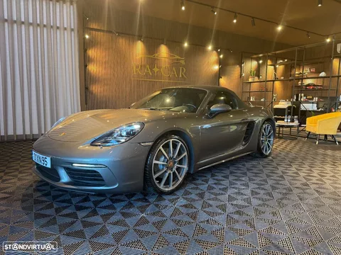 Porsche 718 Boxster 2.0 T PDK