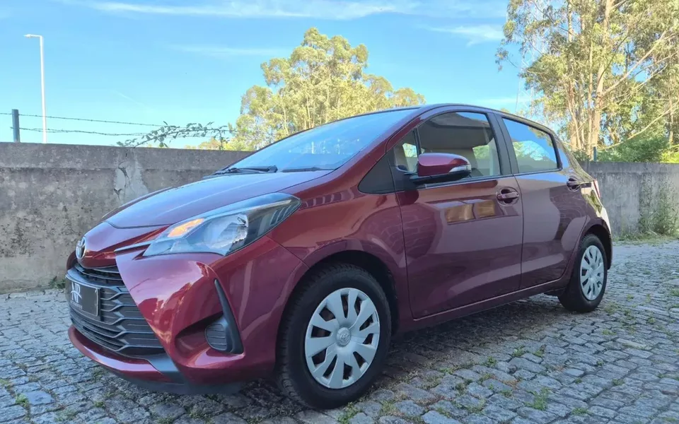 Toyota Yaris 1.5 VVT-i Active